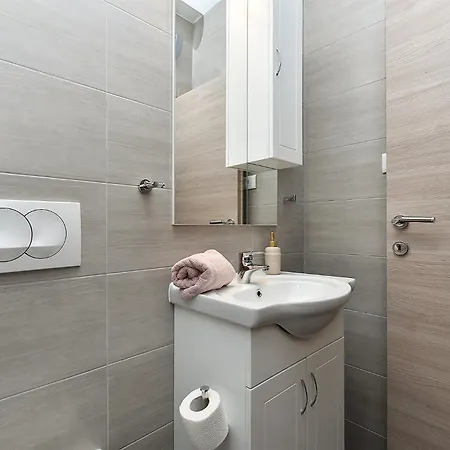 Family Friendly House With A Swimming Pool Butkovici, Istria - Sredisnja Istra - 20751 Svetvinčenat