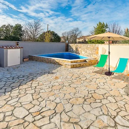 Family Friendly House With A Swimming Pool Butkovici, Istria - Sredisnja Istra - 20751 Svetvinčenat